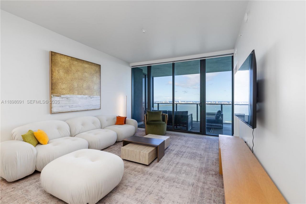 700 NE 24th St, Unit 4002, Miami, FL 33137 Photo