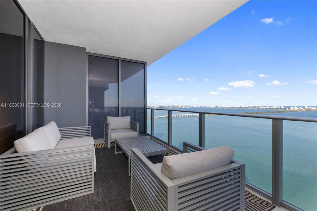 700 NE 24th St, Unit 4002, Miami, FL 33137 Photo