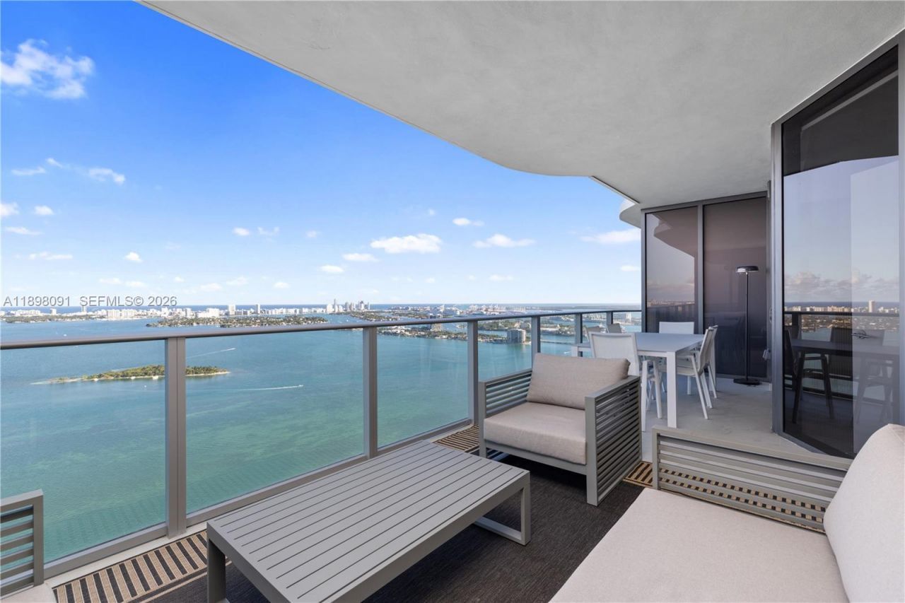 700 NE 24th St, Unit 4002, Miami, FL 33137 Photo