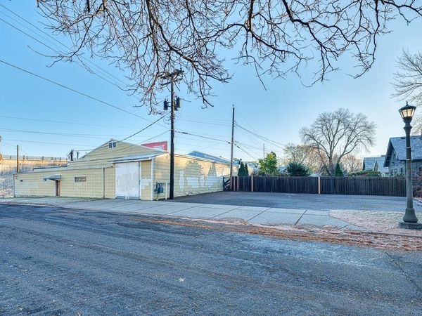 170 Pascal Street N, Saint Paul, MN 55104