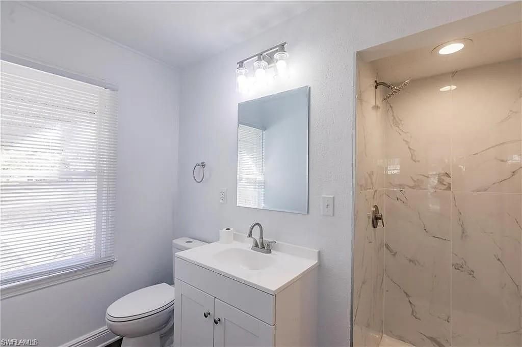 2217 Dora St, Fort Myers, FL 33901 Photo