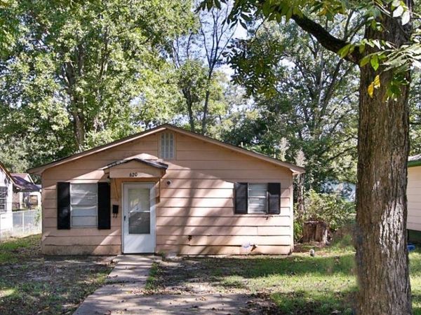620 S Tenth Street, West Memphis, AR 72301