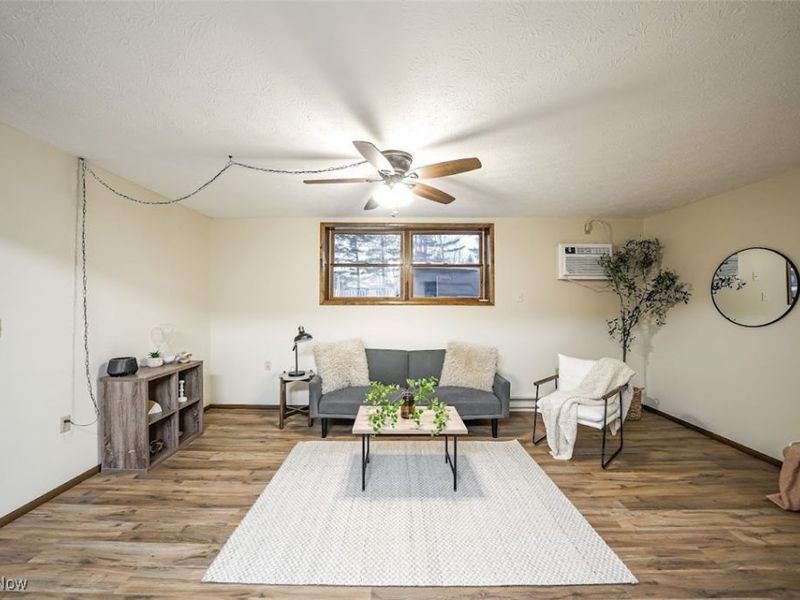 8140 Southwood Drive, Garrettsville, OH 44231 Photo 6