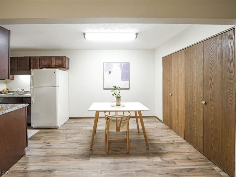 8140 Southwood Drive, Garrettsville, OH 44231 Photo 7