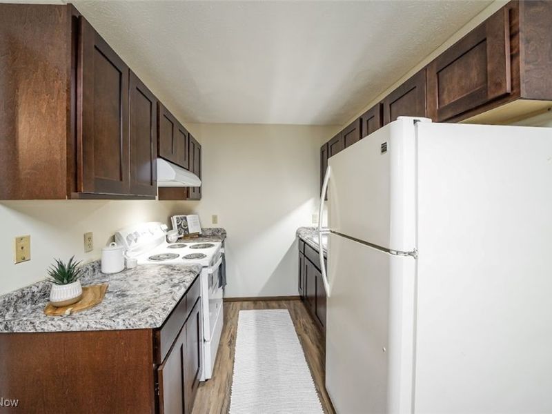 8140 Southwood Drive, Garrettsville, OH 44231 Photo 8