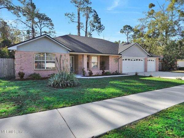 2942 STARSHIRE Cove, Jacksonville, FL 32257