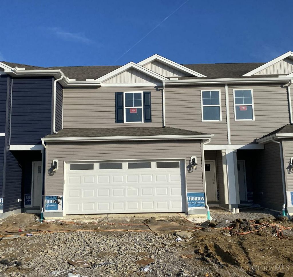 1870 Vista Lake Drive, Goshen Twp, OH 45122 Main Photo