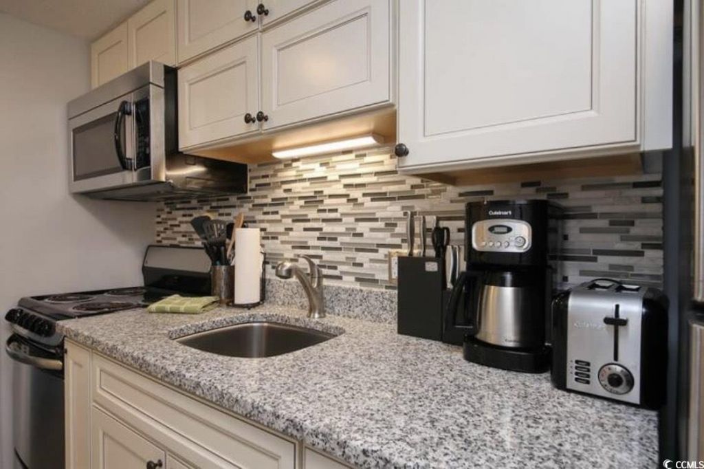 2001 S Ocean Blvd. Photo 7