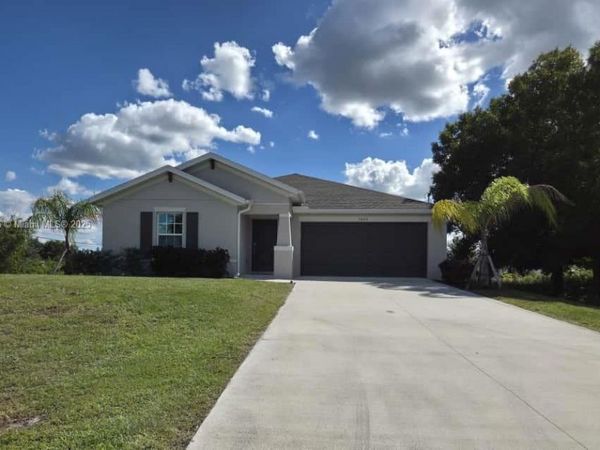 3403 34TH ST SW, Lehigh Acres, FL 33976