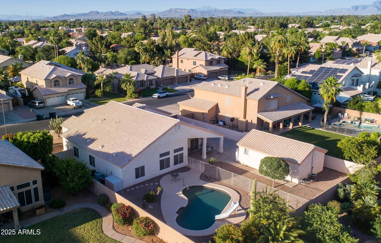 2069 E Sierra Madre Avenue, Gilbert, AZ 85296 Main Photo