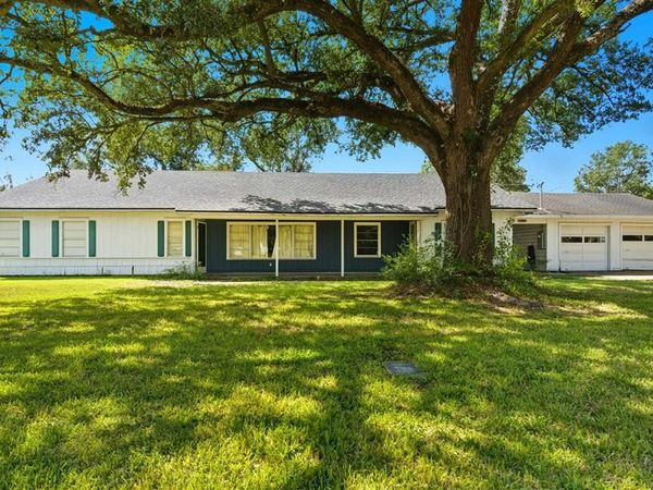 1221 Pamela Street, Sulphur, LA 70663