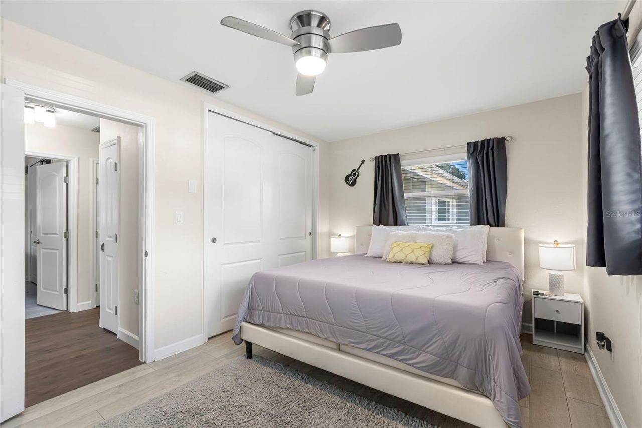 2196 Indian Avenue S, Belleair Bluffs, FL 33770 Photo