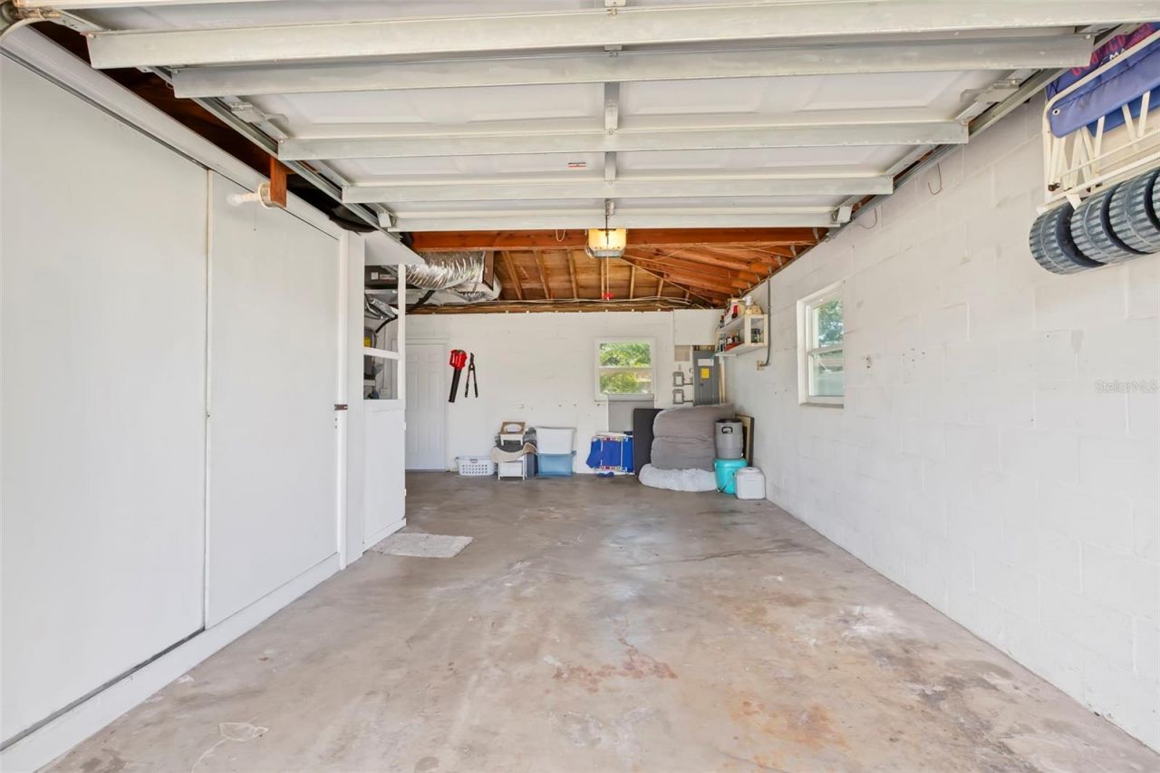 2196 Indian Avenue S, Belleair Bluffs, FL 33770 Photo