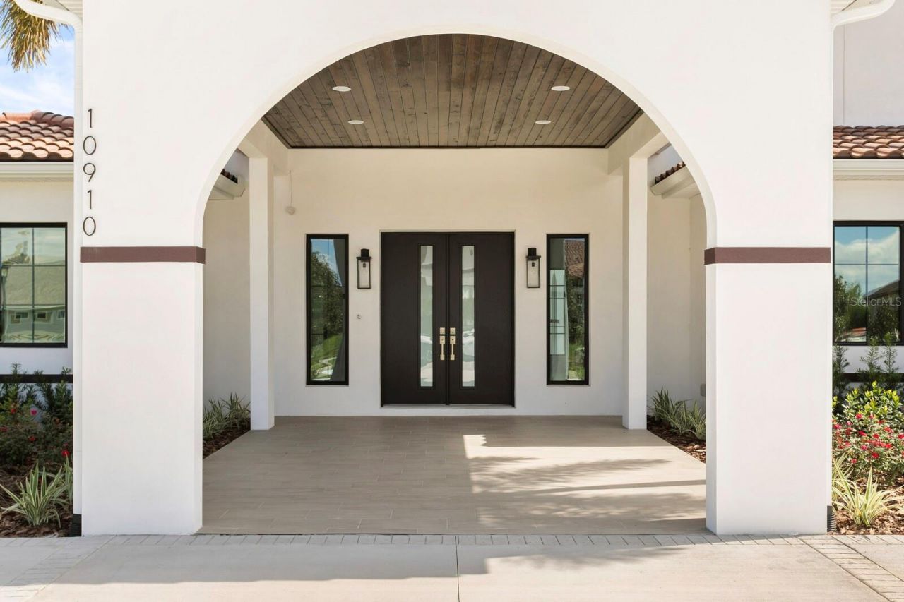 10910 Brooksnest Court, Lithia, FL 33547 Photo