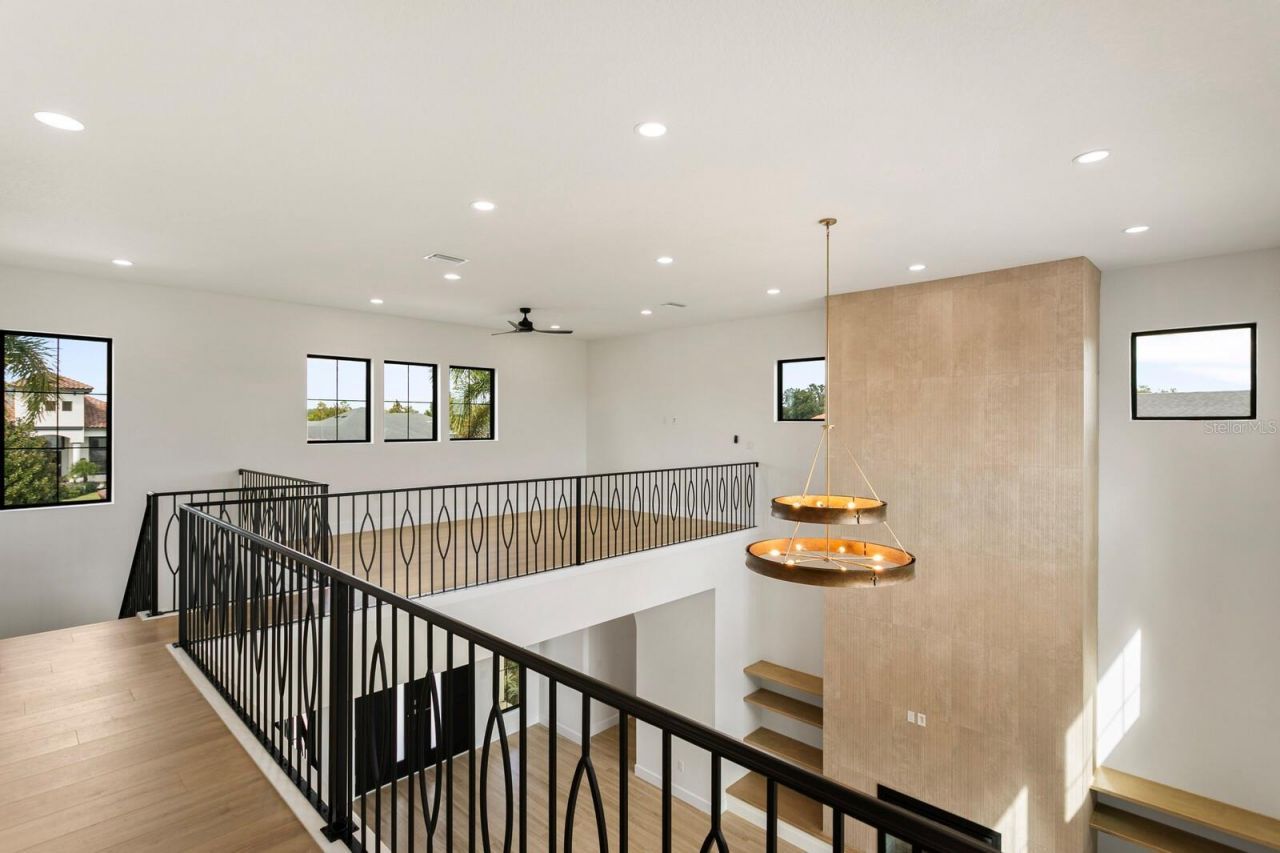 10910 Brooksnest Court, Lithia, FL 33547 Photo