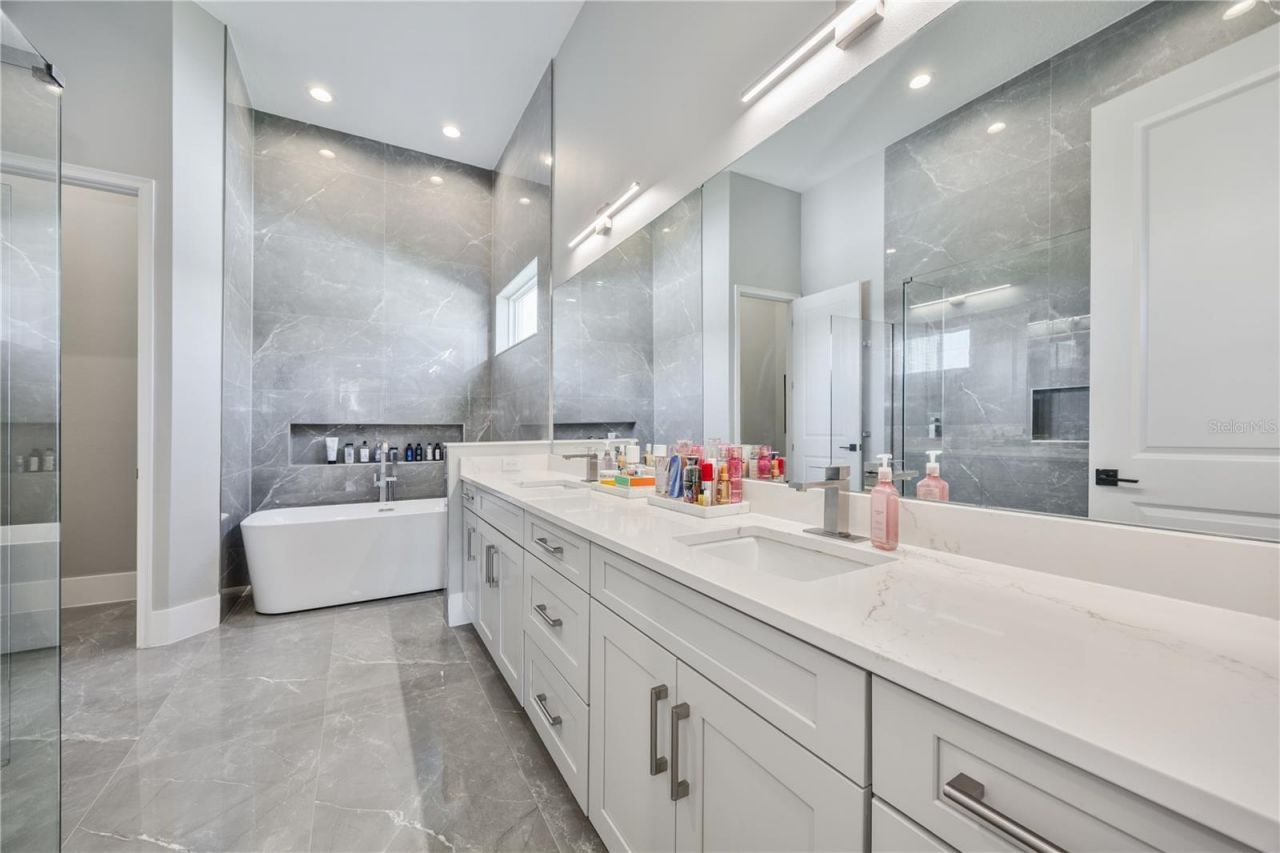 16077 Barkly Ridge Court, Winter Garden, FL 34787 Photo