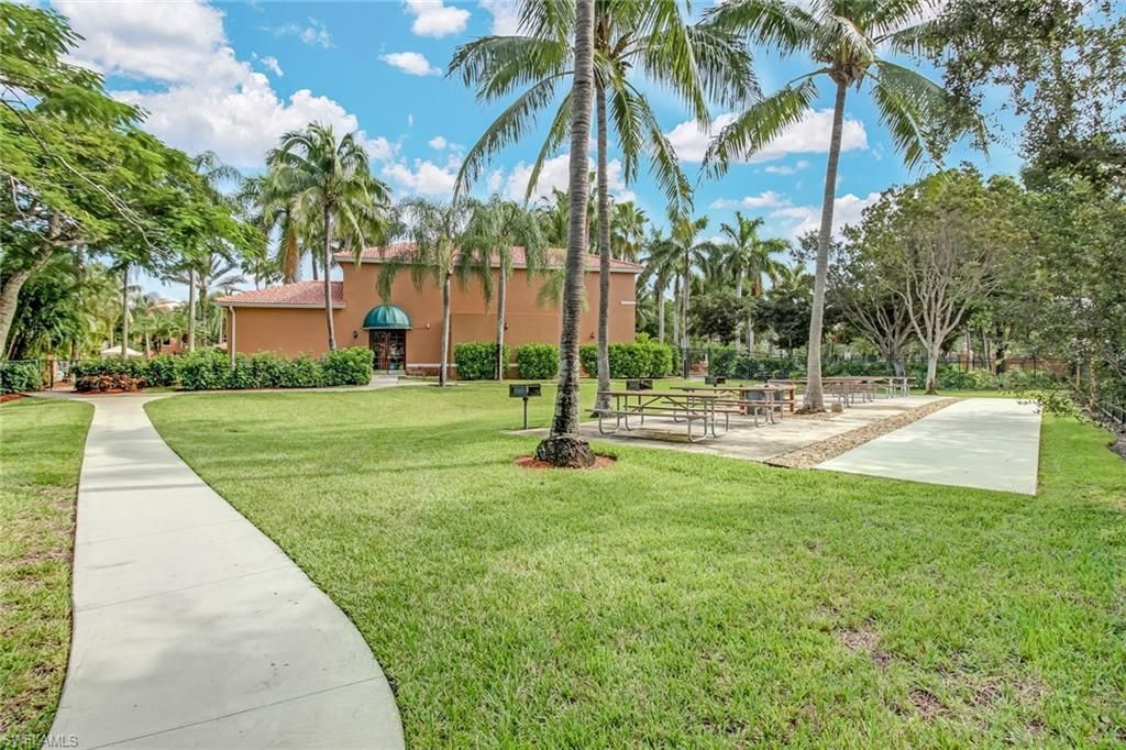 1190 Wildwood Lakes Blvd, Unit 306, Naples, FL 34104 Photo