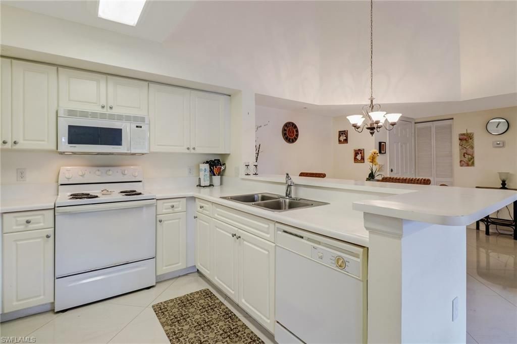 1190 Wildwood Lakes Blvd, Unit 306, Naples, FL 34104 Photo