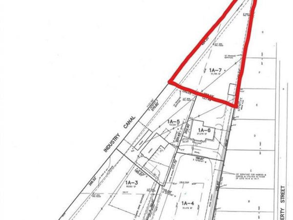 WOODLAND Highway, Belle Chasse, LA 70037