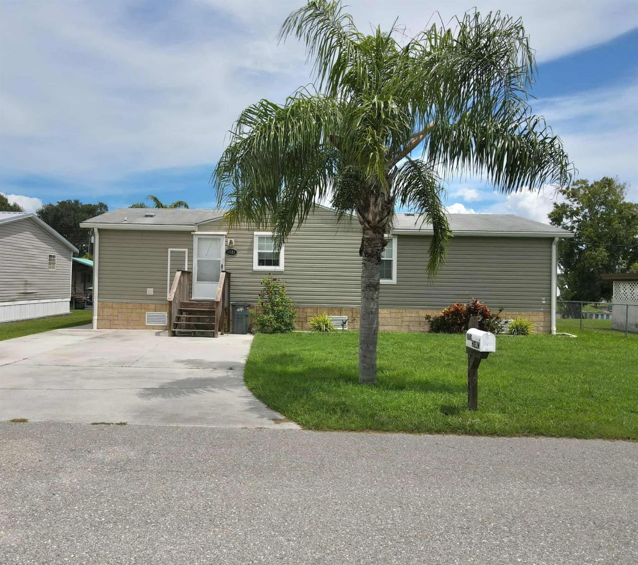 1081 6th Street, Okeechobee, FL 34974 Photo