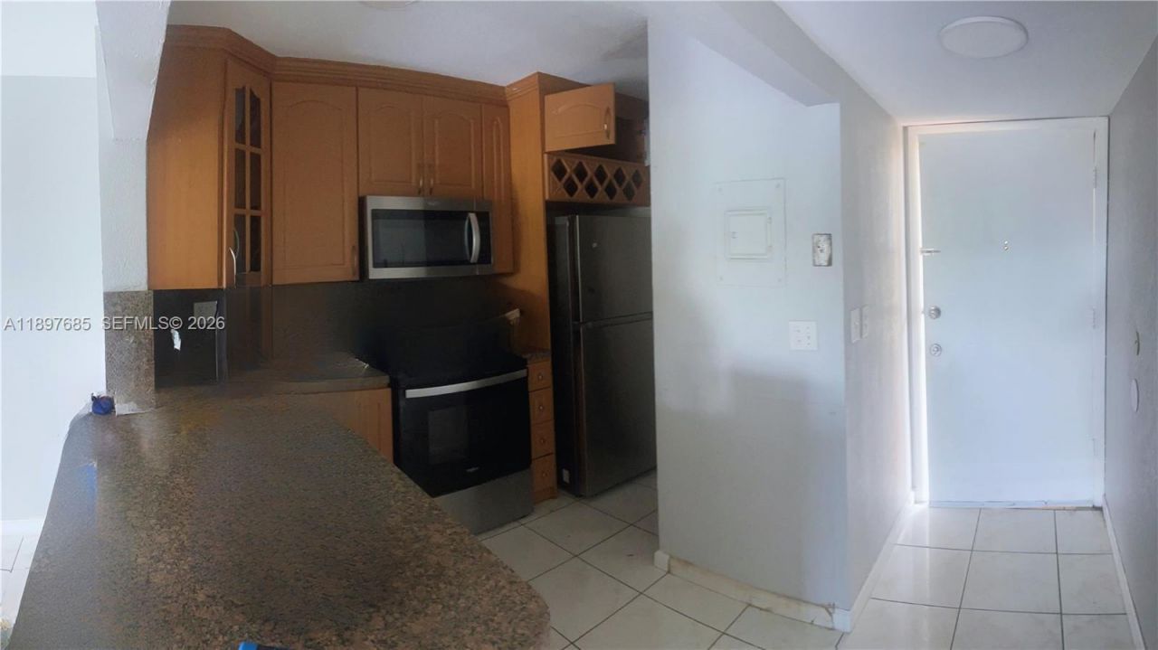 6090 W 18th Ave, Unit 336, Hialeah, FL 33012 Photo