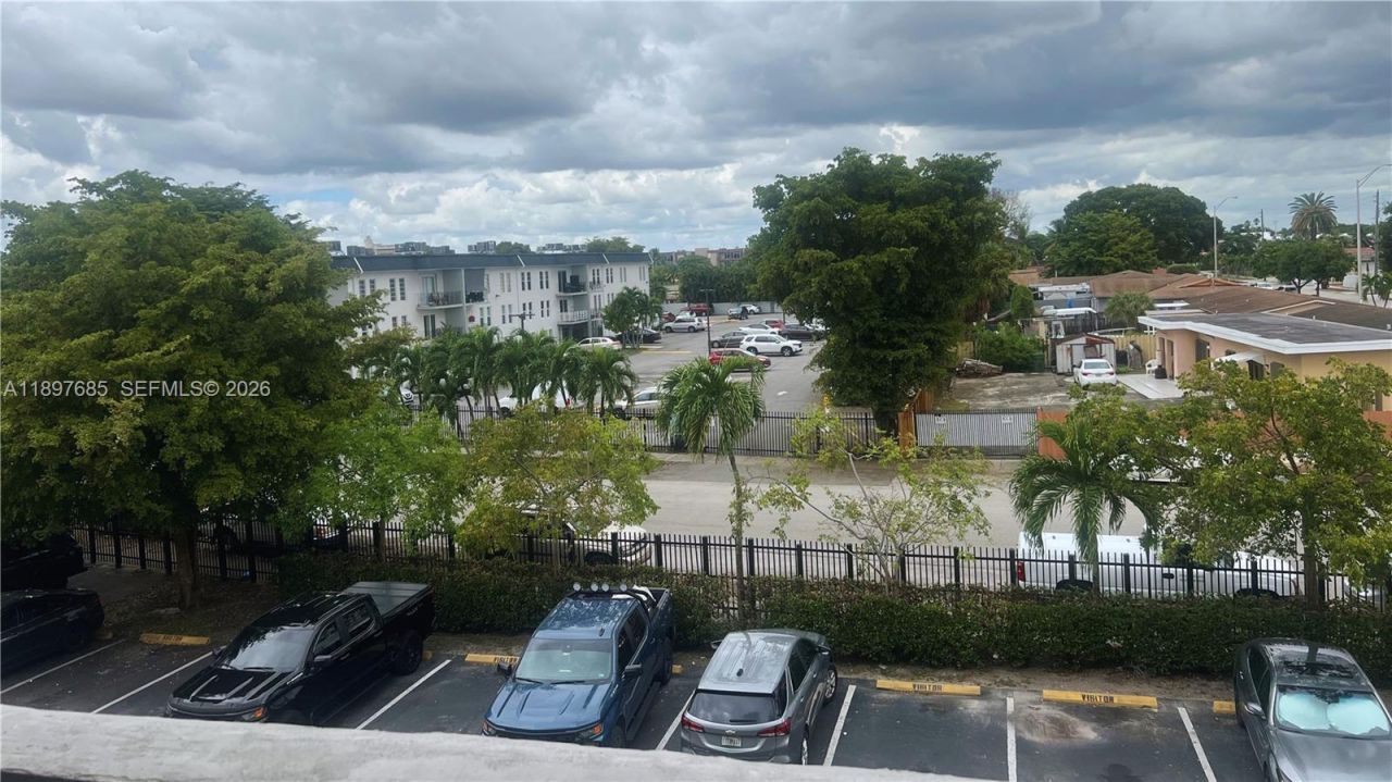 6090 W 18th Ave, Unit 336, Hialeah, FL 33012 Photo