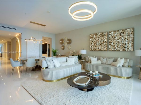 300 Biscayne Boulevard Way, Unit 2203C, Miami, FL 33131