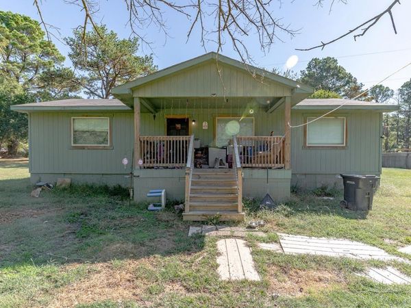 1812 Duncan Rd, Jonesboro, AR 72401