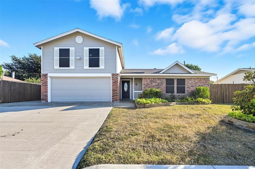 6604 Whitley Road, Watauga, TX 76148 Main Photo