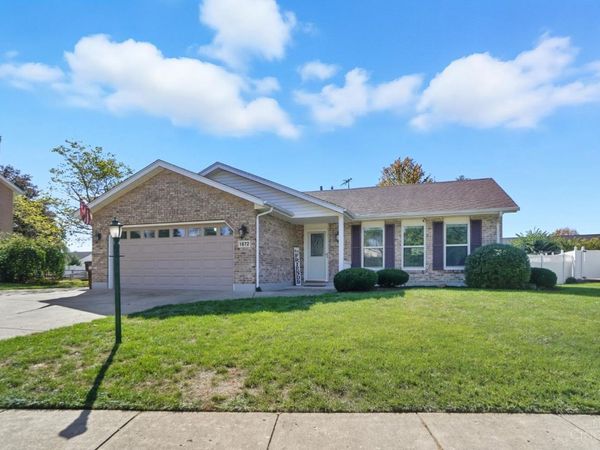 1872 Harris Lane, Xenia, OH 45385