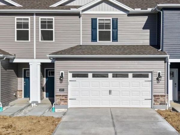 1872 Vista Lake Drive, Goshen Twp, OH 45122