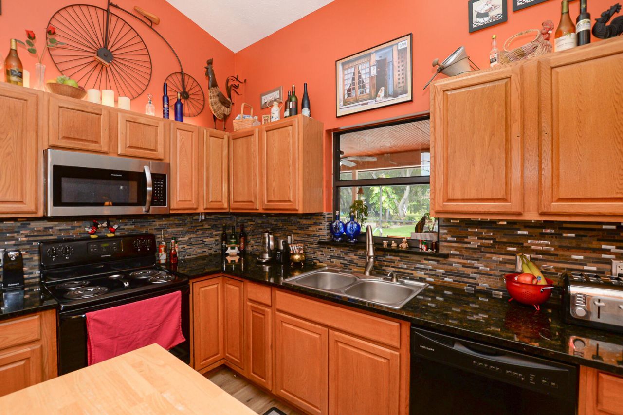 3068 SE Darien Road, Port Saint Lucie, FL 34952 Photo