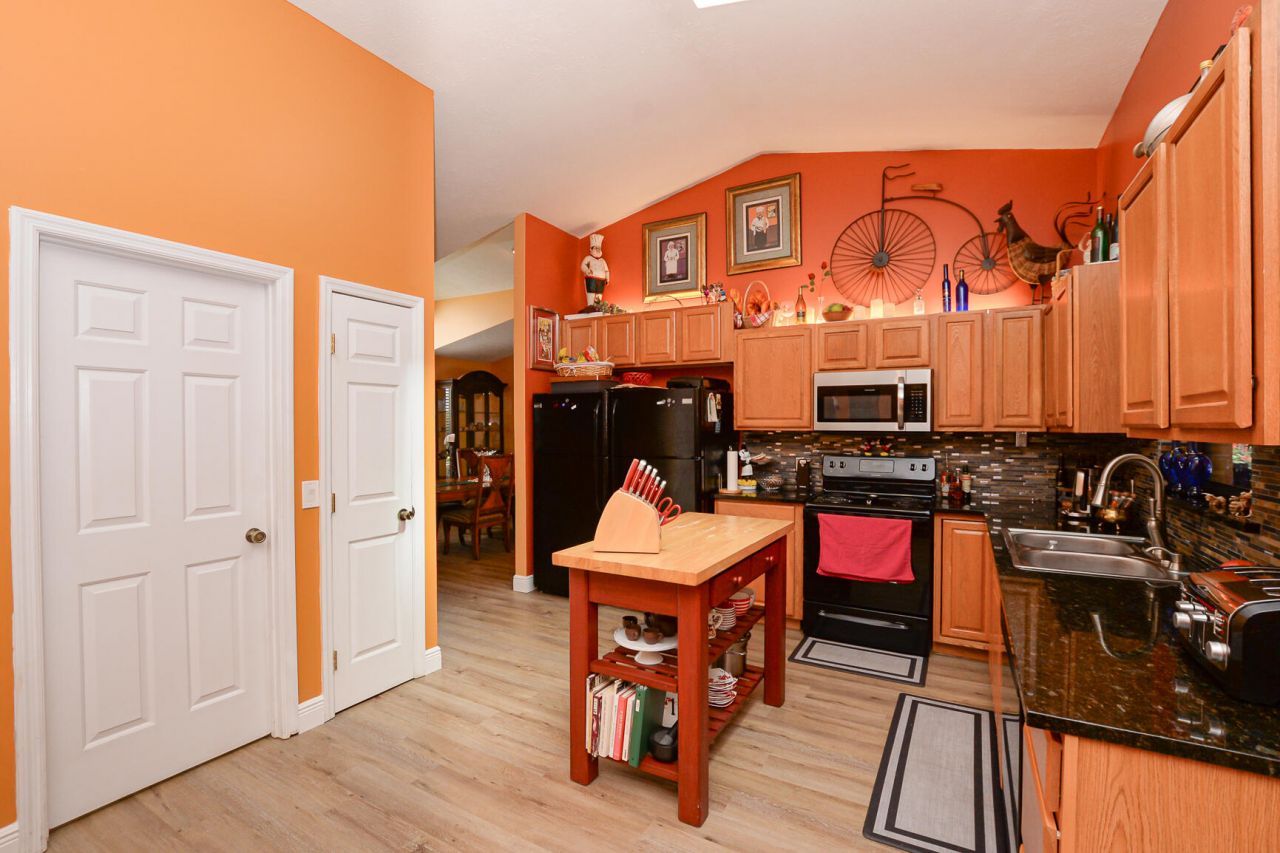 3068 SE Darien Road, Port Saint Lucie, FL 34952 Photo