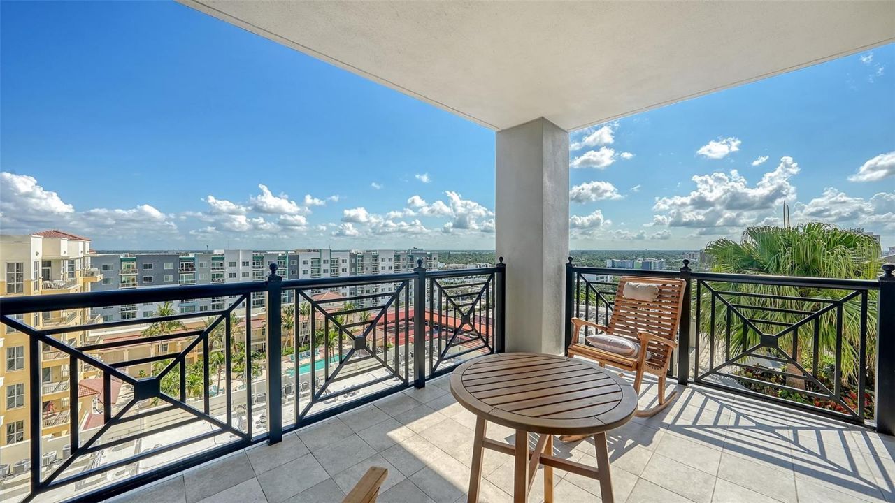 50 Central Avenue, Unit 11A, Sarasota, FL 34236 Photo