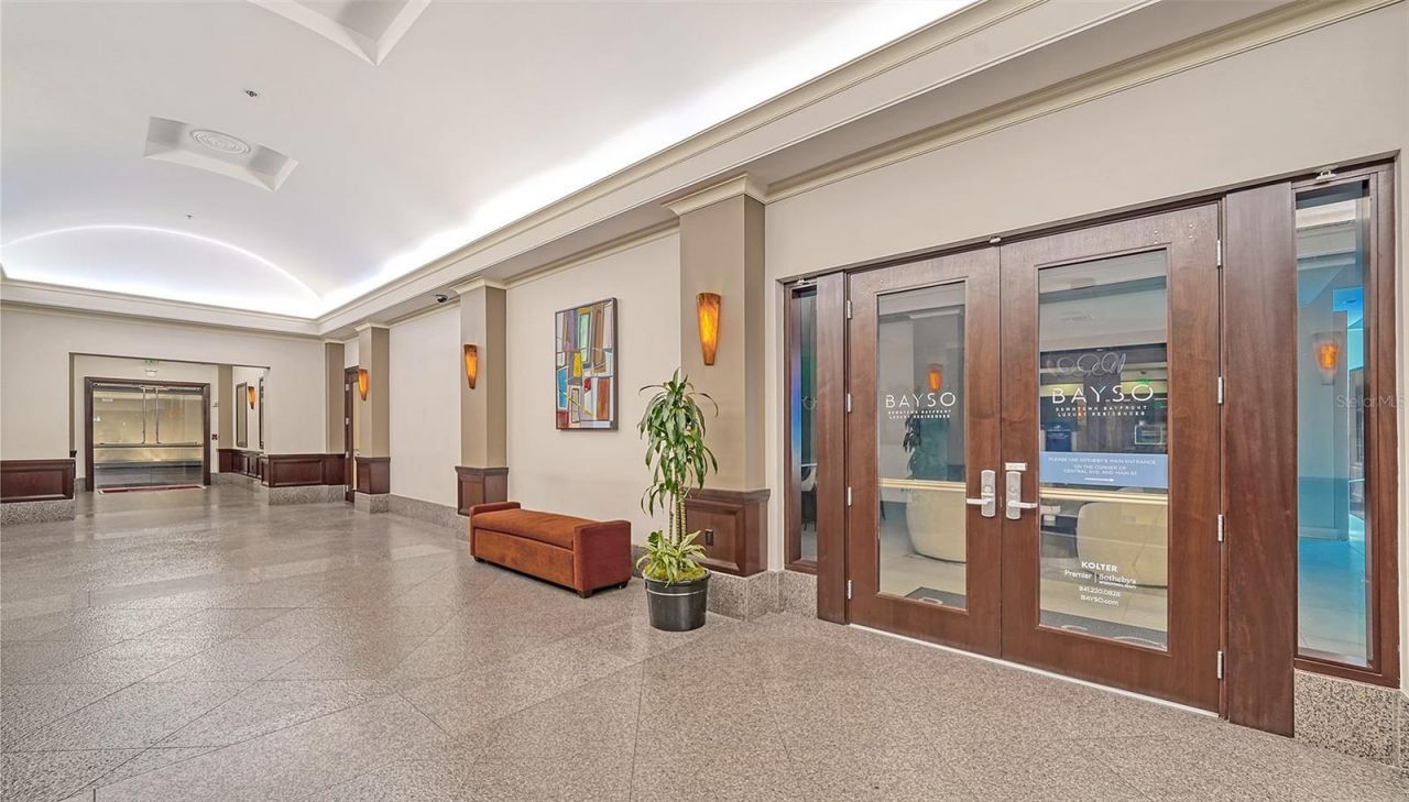 50 Central Avenue, Unit 11A, Sarasota, FL 34236 Photo