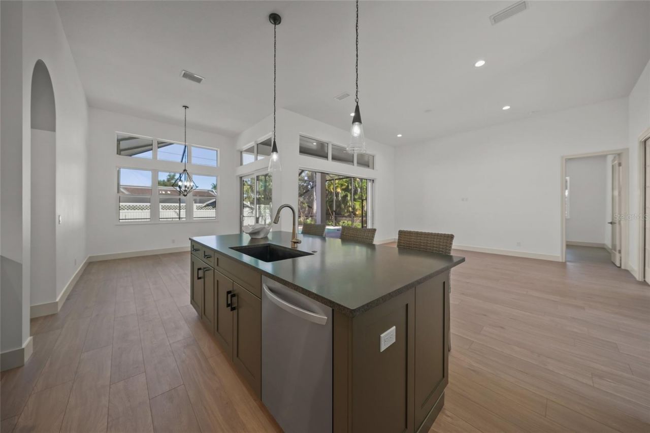 504 Gulf Street, Venice, FL 34285 Photo