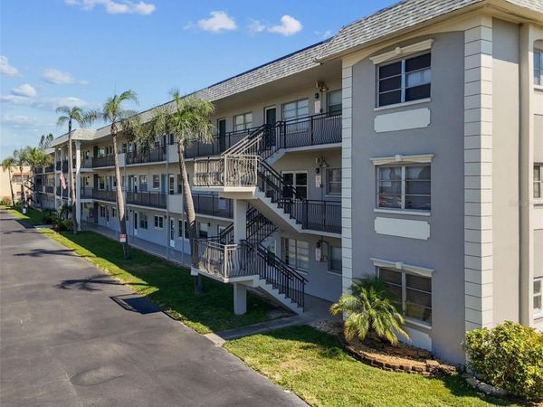 211 PASADENA AVENUE N, Unit 107, ST PETERSBURG, FL 33710