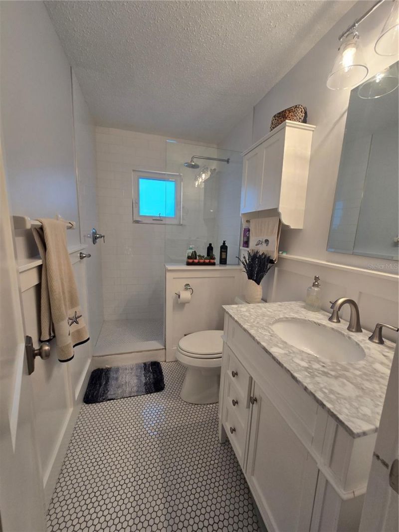 211 Pasadena Avenue N, Unit 107, Saint Petersburg, FL 33710 Photo