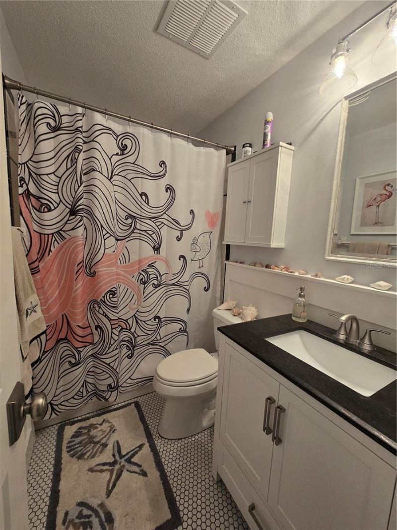 211 Pasadena Avenue N, Unit 107, Saint Petersburg, FL 33710 Photo