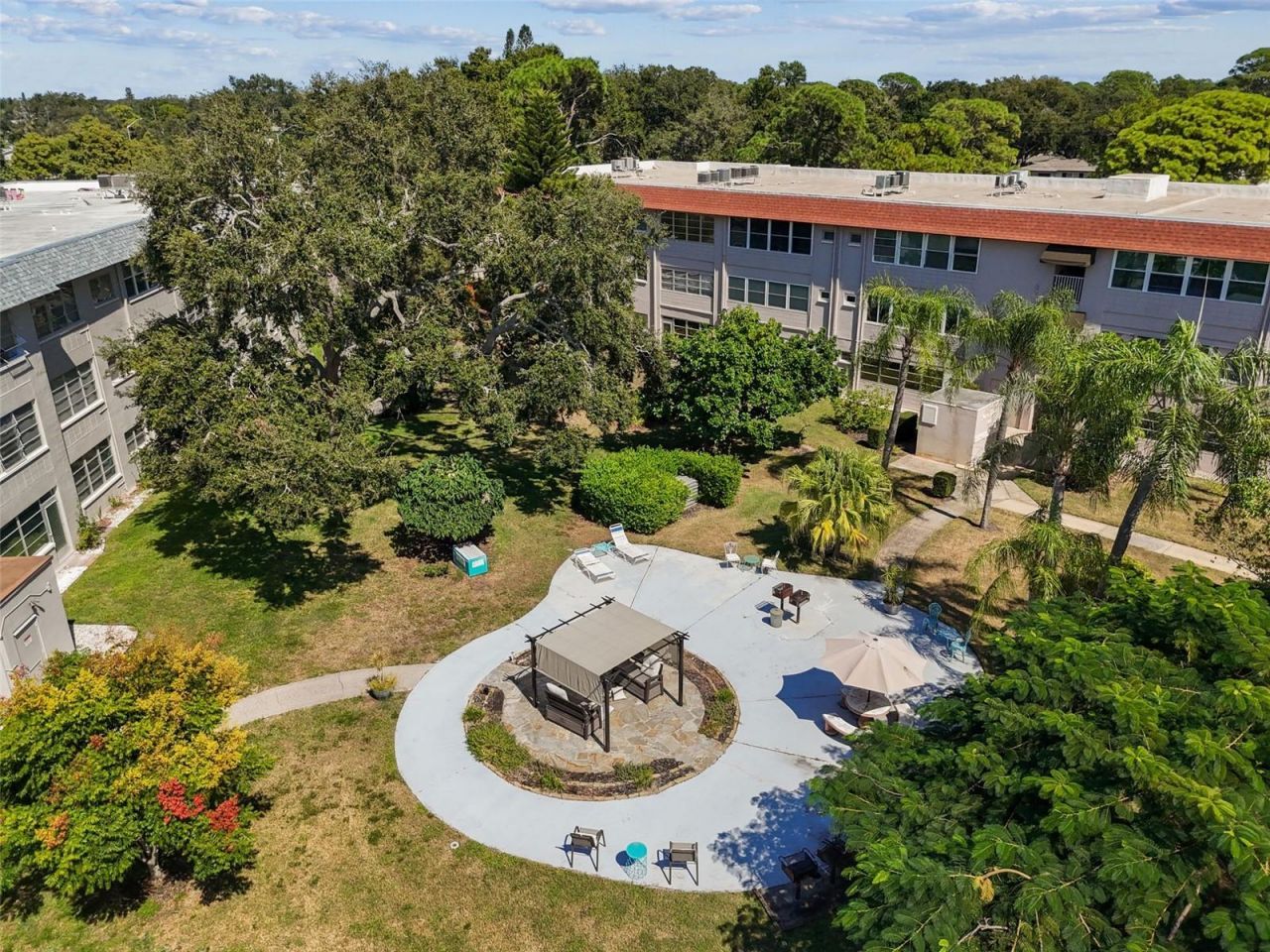 211 Pasadena Avenue N, Unit 107, Saint Petersburg, FL 33710 Photo