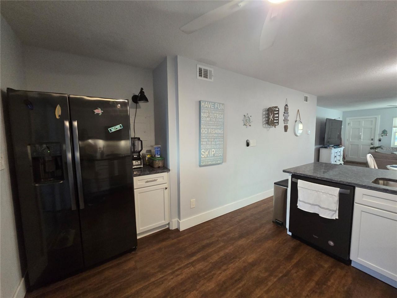 211 Pasadena Avenue N, Unit 107, Saint Petersburg, FL 33710 Photo