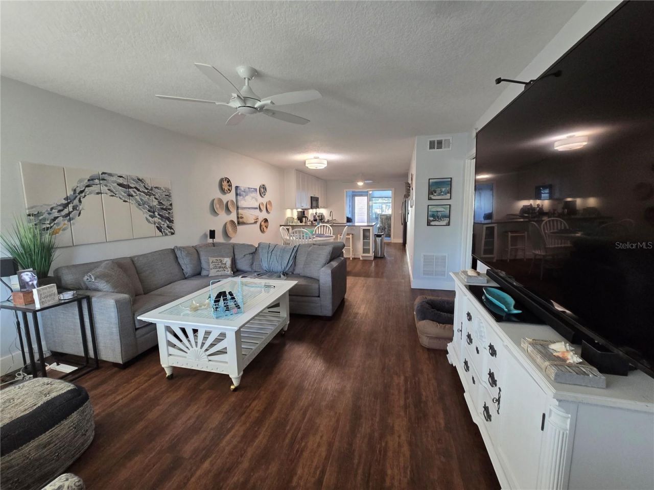 211 Pasadena Avenue N, Unit 107, Saint Petersburg, FL 33710 Photo