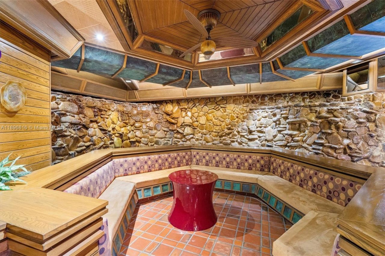 4000 Towerside Ter, Unit 402, Miami, FL 33138 Photo