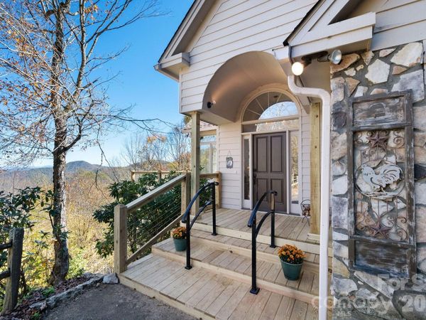 481 Overlook Drive, Mars Hill, NC 28754
