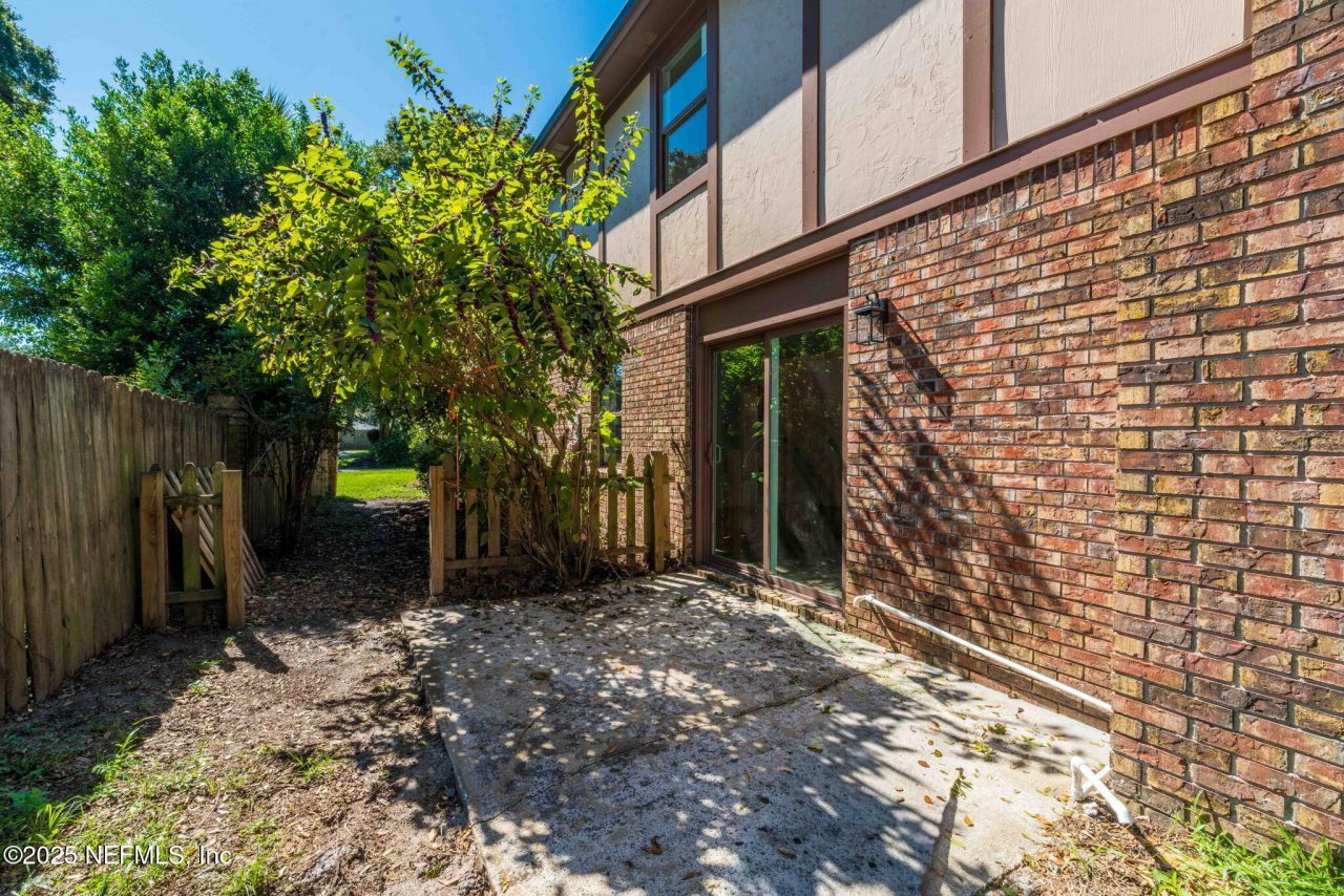 5477 Brightwater Lane, Jacksonville, FL 32277 Photo