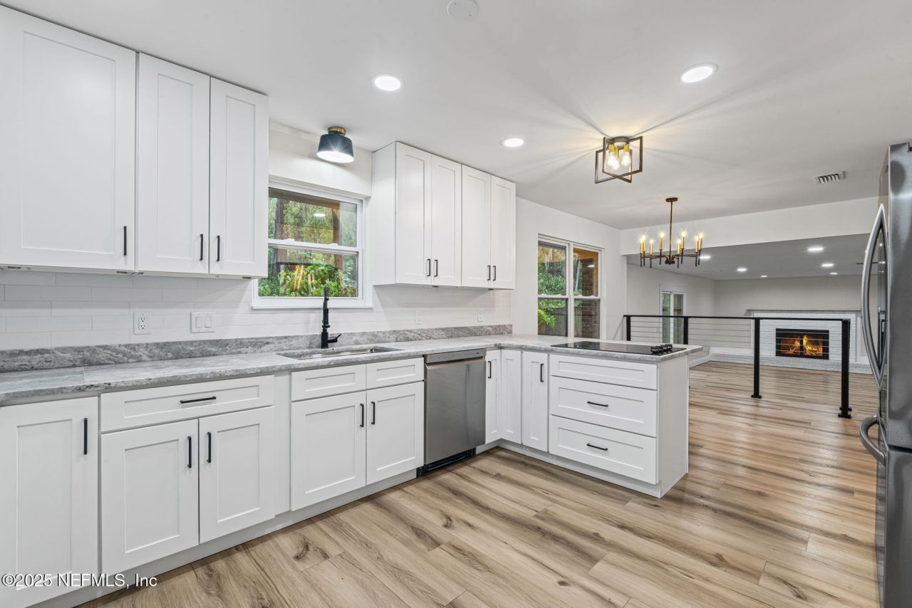 5477 Brightwater Lane, Jacksonville, FL 32277 Photo