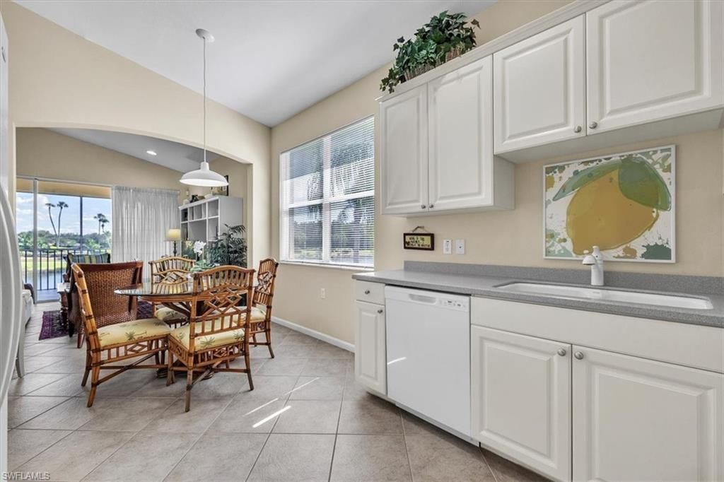 3080 Meandering Way, Unit 202, Fort Myers, FL 33905 Photo