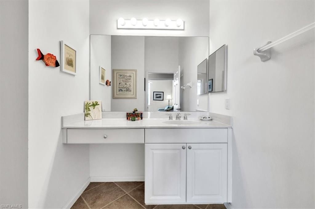 3080 Meandering Way, Unit 202, Fort Myers, FL 33905 Photo