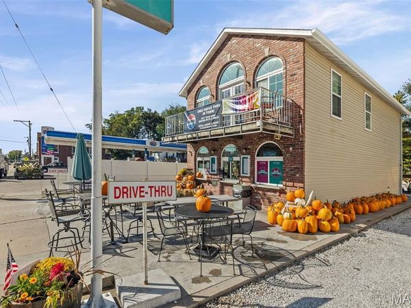 222 E Main Street, Grafton, IL 62037