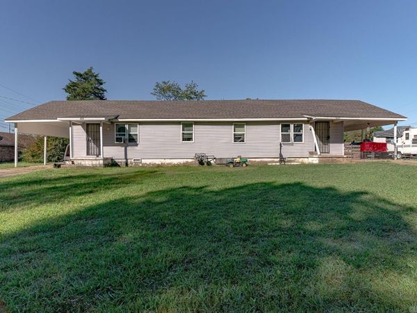 605 Alfred Watkins St, Jonesboro, AR 72405